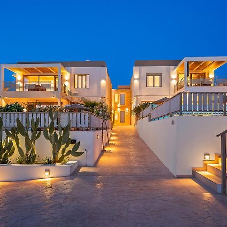 Ammokrinos Luxury Homes,150M From The Beach 칼라마키 외부 사진