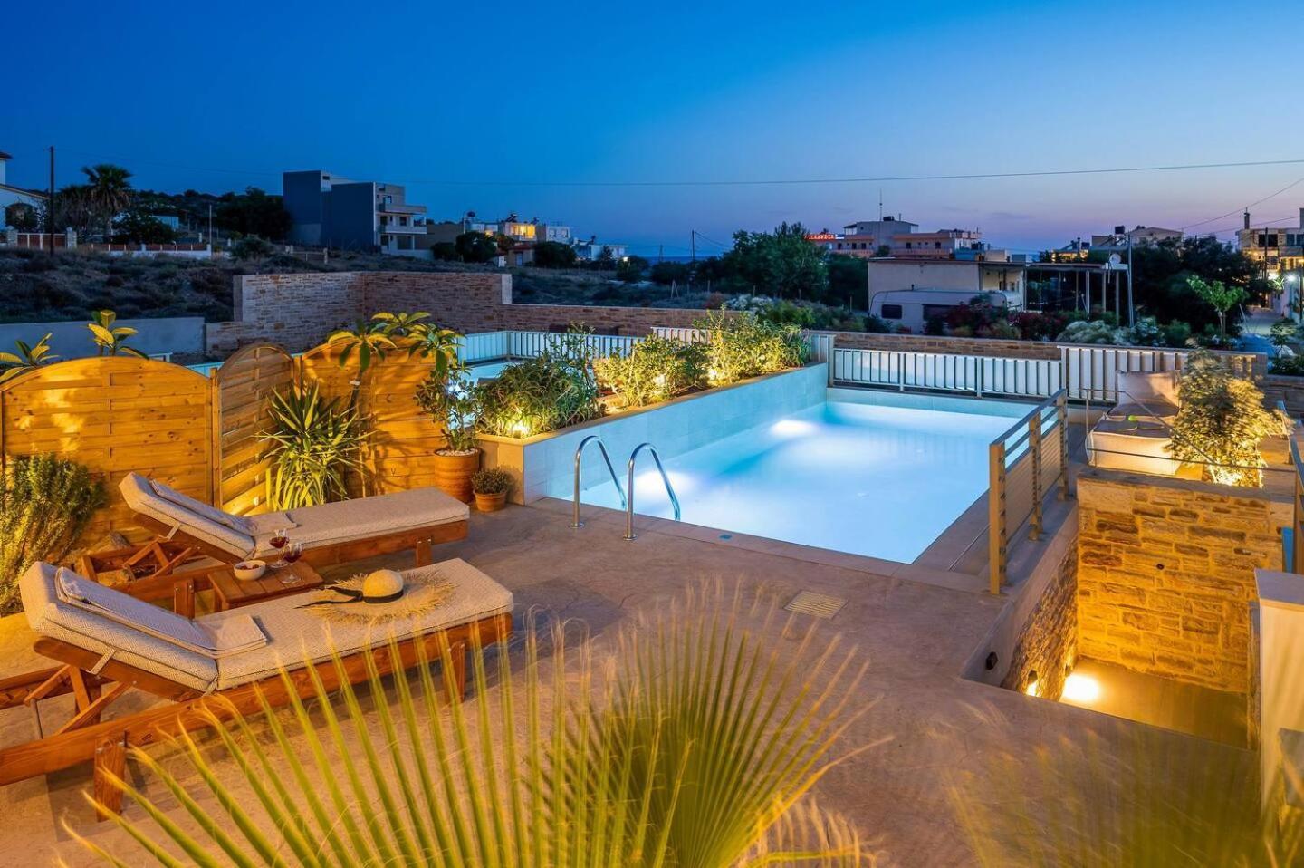 Ammokrinos Luxury Homes,150M From The Beach 칼라마키 외부 사진