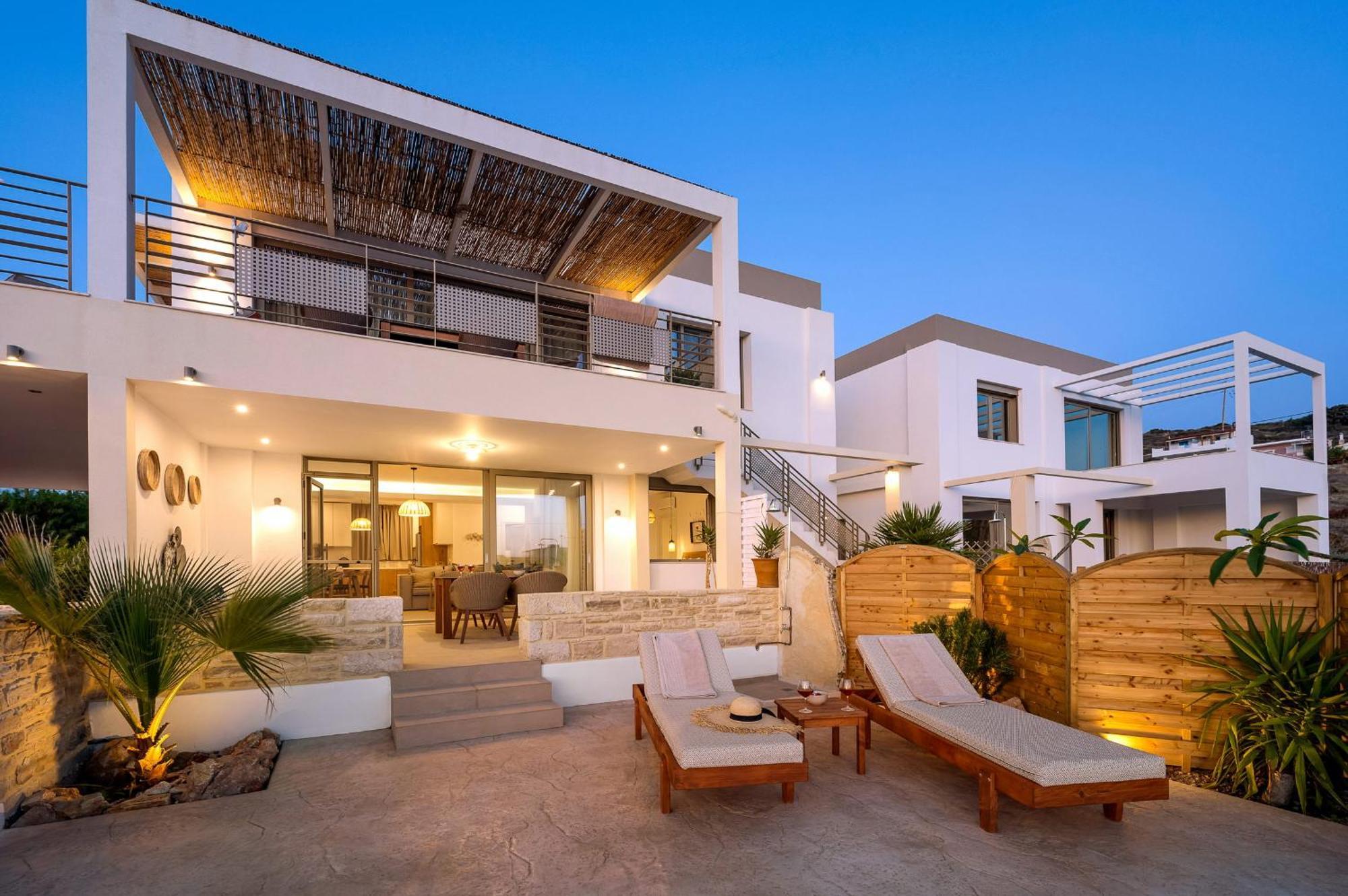 Ammokrinos Luxury Homes,150M From The Beach 칼라마키 외부 사진