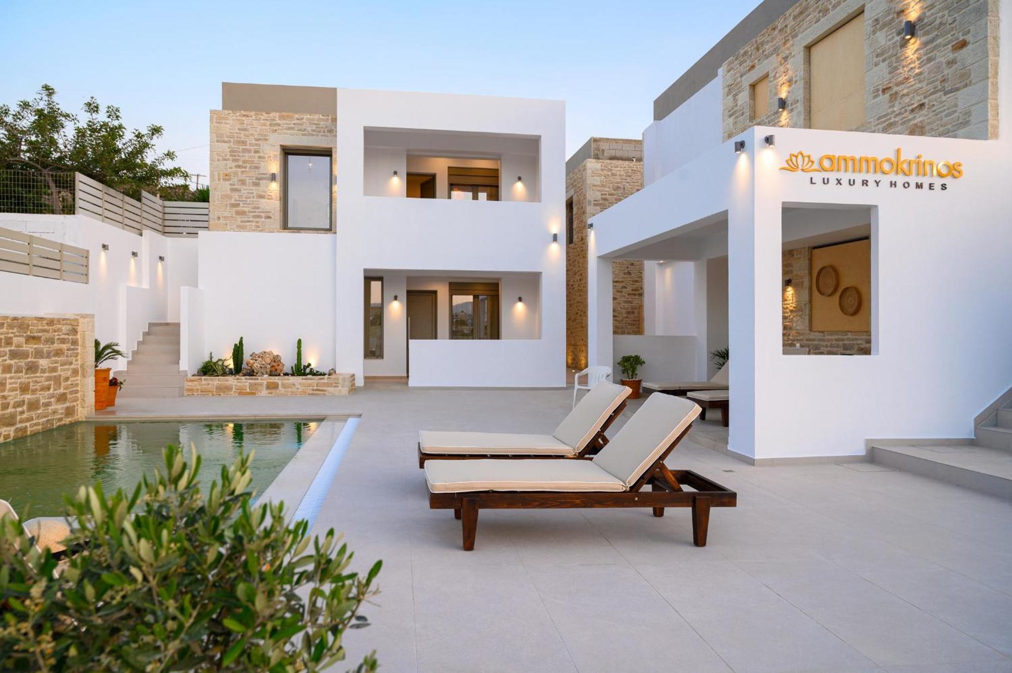 Ammokrinos Luxury Homes,150M From The Beach 칼라마키 외부 사진